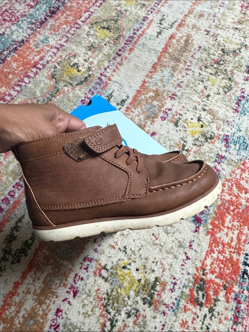 Stride Rite Little Kid’s Brown Leather Hook-and-Loop Ankle Boots Size 13 - Picture 2 of 5
